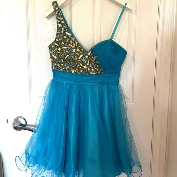 Sparkly Blue Dress ✨ - Picture 2 of 5